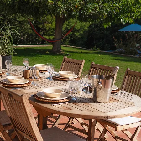 Avec Piscine Privee Sur Jardin Clos De 3000m2 Villa *