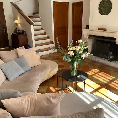 Villa Avec Piscine Privee Sur Jardin Clos De 3000m2 Grimaud